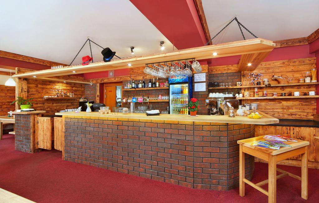 赫拉德茨酒店 Špindlerŭv Mlýn 外观 照片